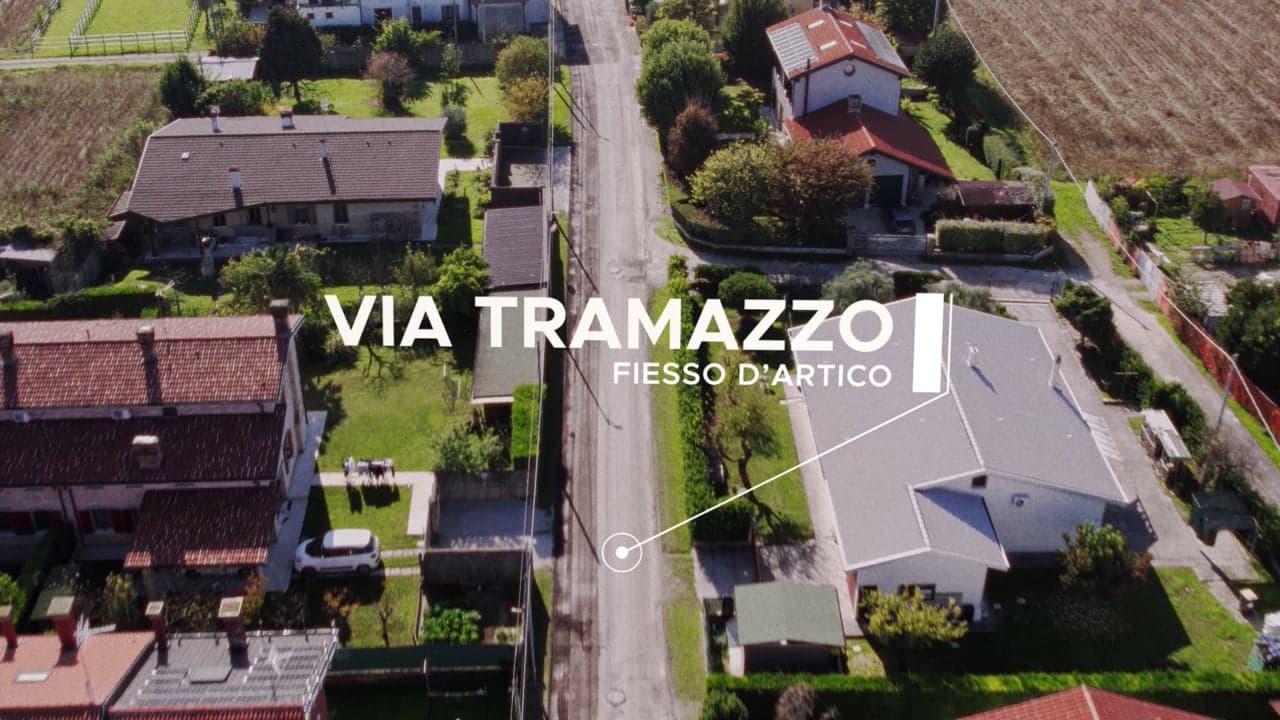 Fotogramma di EP Costruzioni 3
